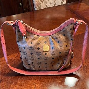 MCM HOBO SHOULDER BAG